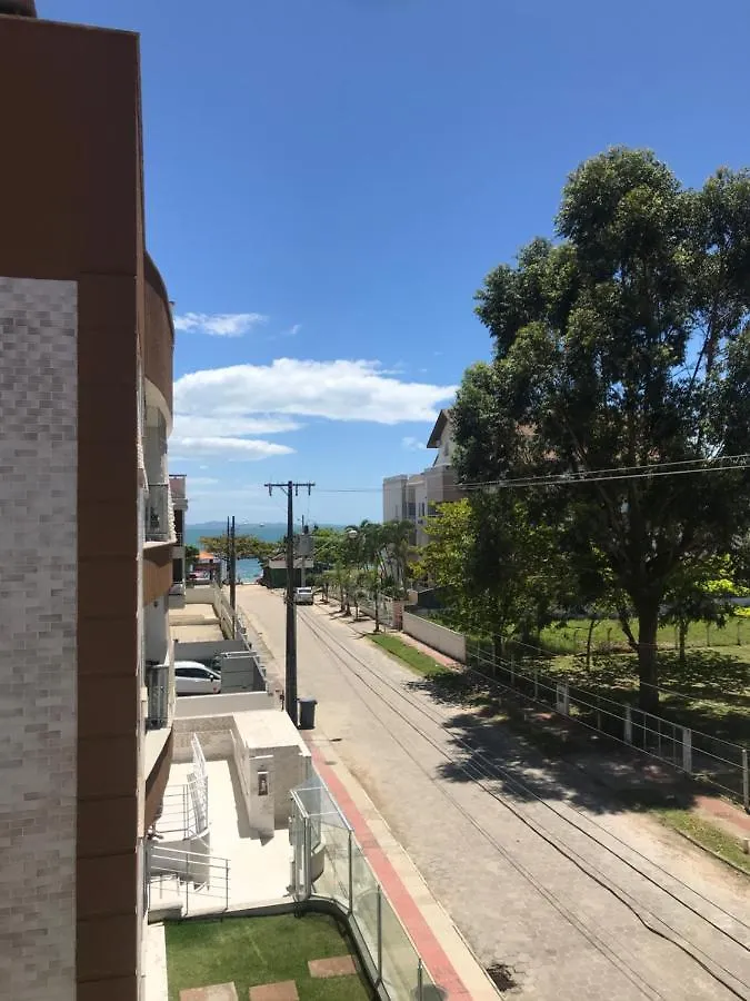 Regina Del Mare Apartamento De 02 Dormitorios Para Ate 06 Pessoas A 50 Mts Da Praia Florianopolis Brazil