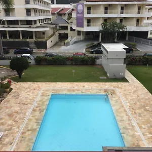 Apto 2suítes 30m Da Apartamento